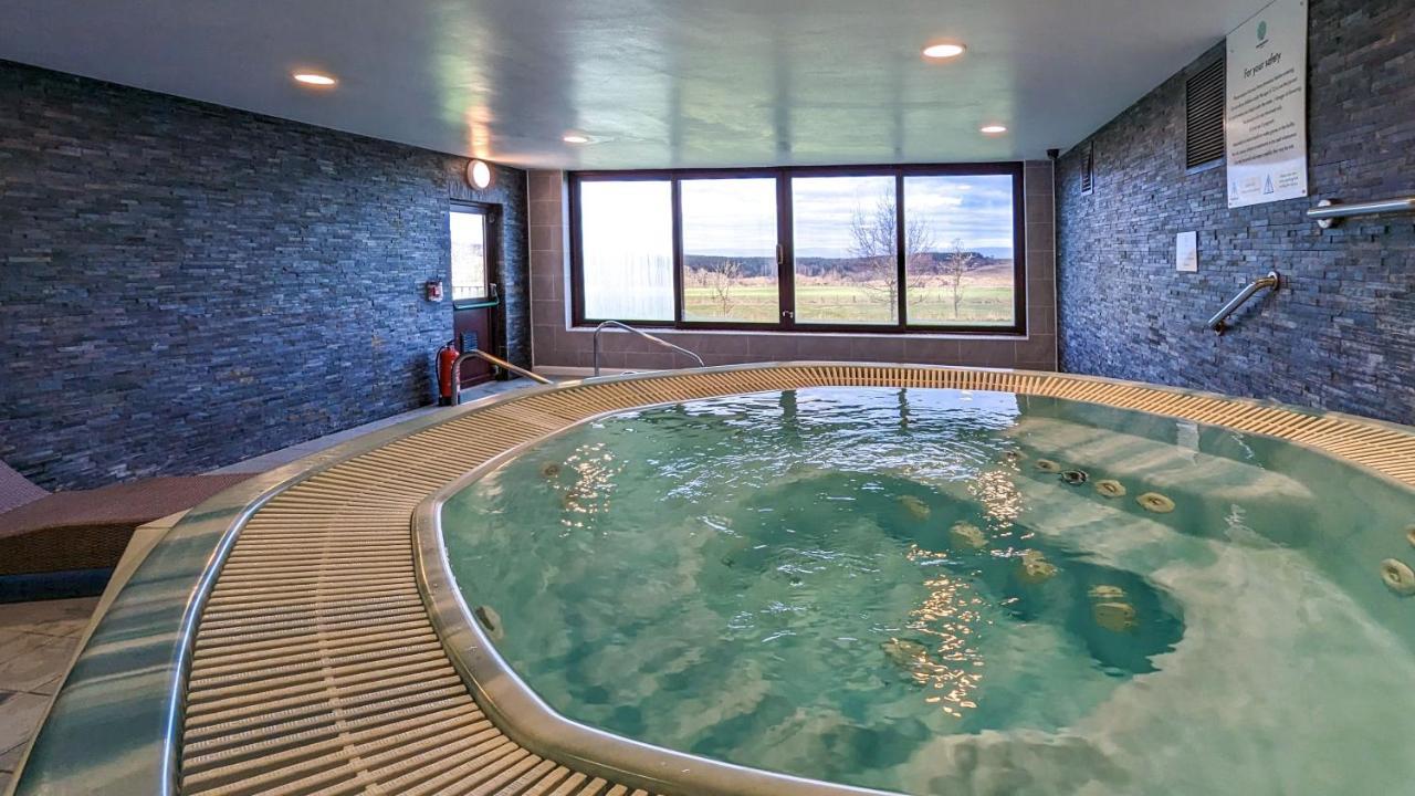 12 Ullswater Suite - Whitbarrow Village Penruddock Extérieur photo